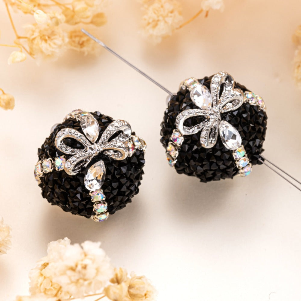 Heavy Star and Moon Rivet Sugar Beads